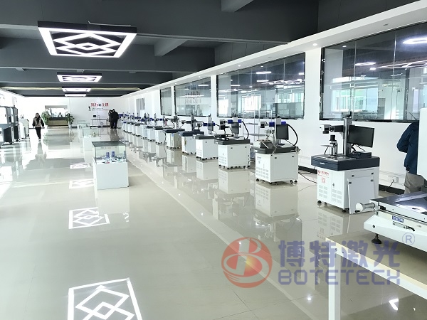 光纖激光打標(biāo)機(jī)廠家 光纖激光打標(biāo)機(jī)廠家